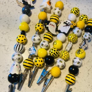 doobie grabber with cute bees